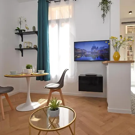 Magnifique Studio - Tout Equipe 2personnes / Tour Eiffel Paris